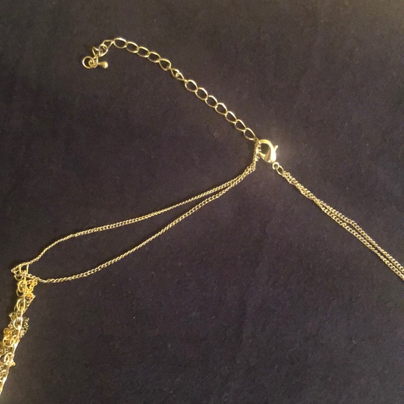 🌸Three color layered chain necklace - Picture 3 of 4